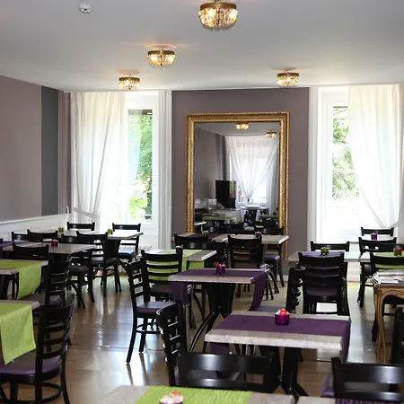 The Originals Boutique, Terminus, Gare Hotel Bourg-en-Bresse