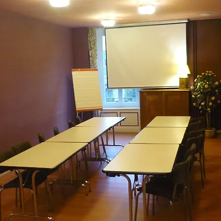 The Originals Boutique, Terminus, Gare