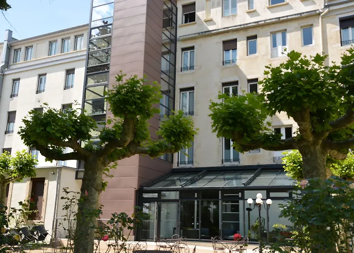 Отель The Originals Boutique, Terminus, Gare 3*