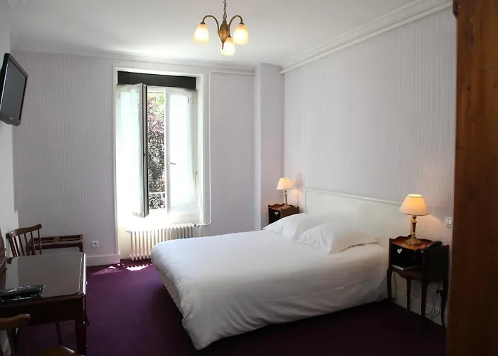 Отель The Originals Boutique, Terminus, Gare 3*